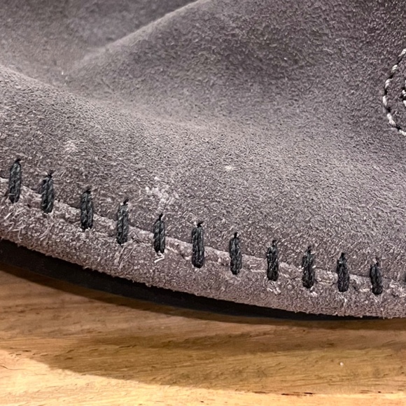 Minnetonka 2 layer gray suede fringe boots, size 8, cowboy chic, boho - Picture 5 of 14